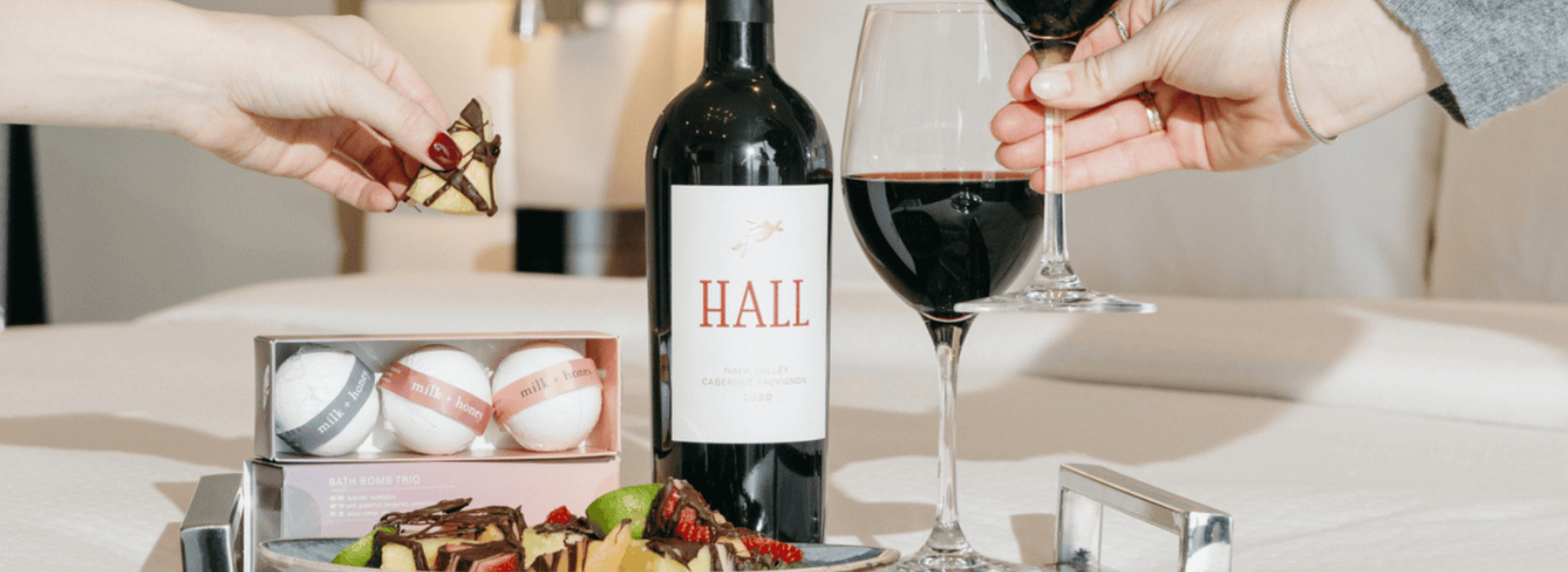 Amenities at HALL Arts Hotel in Dallas Downtown Historic District